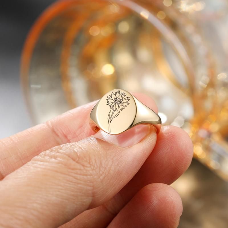 Italian Daisy Flower Signet Ring in 14K Yellow Gold or Rose Gold - Unique and Elegant Design for Women