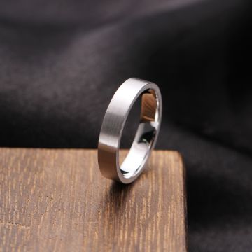 PT950 Pure Platinum Plain Ring Men and Womens Couple Wedding Rings Simple Aperture Drawing Genuine