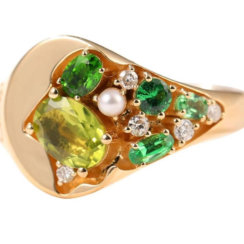 Spring Bloom 18K Gold Ring with Natural Green Gemstone, Pearl, and Diamonds - Unique and Luxurious Design for Both Men and Women